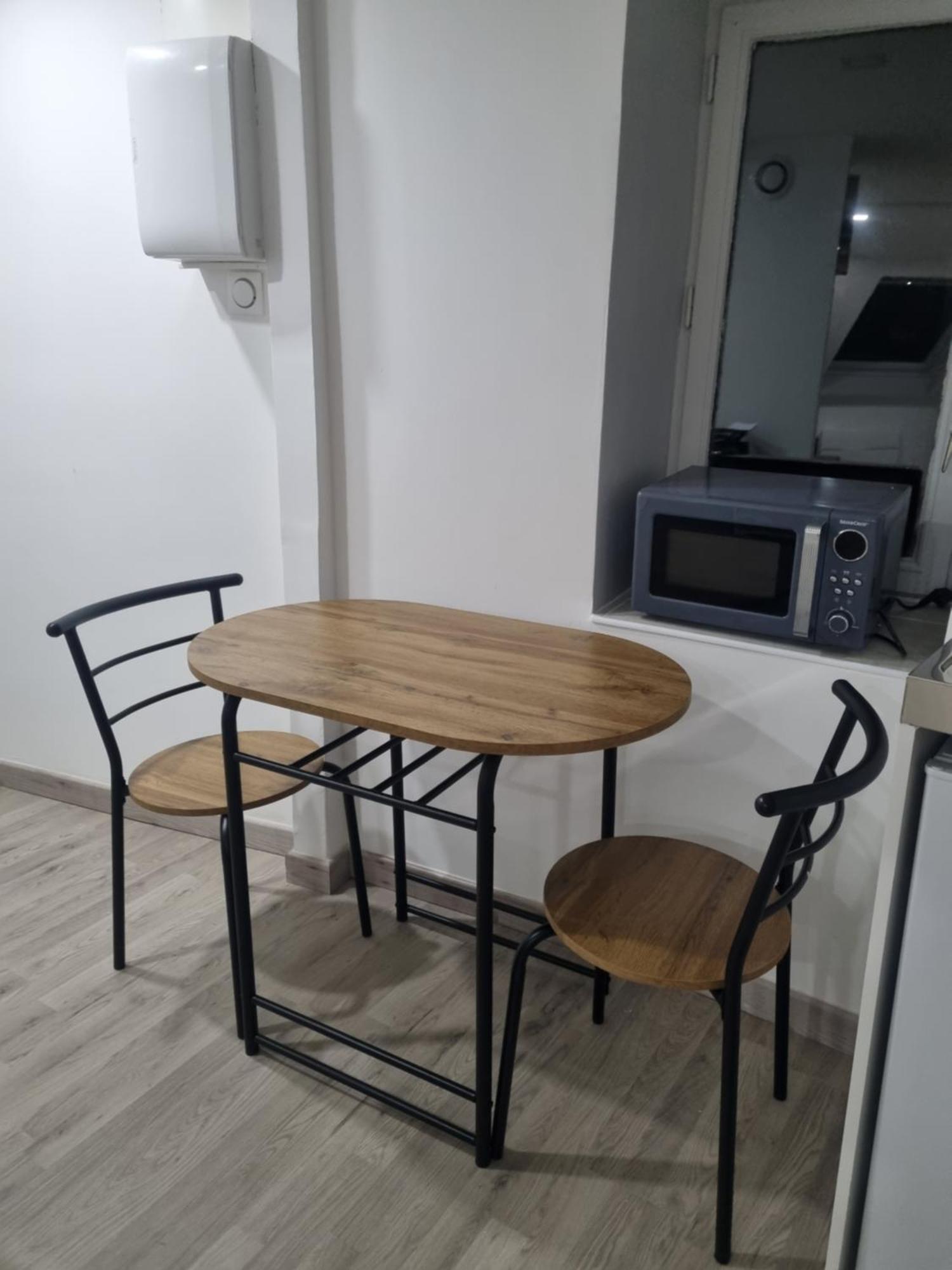 Bel Appt Centre /gare Apartment *
